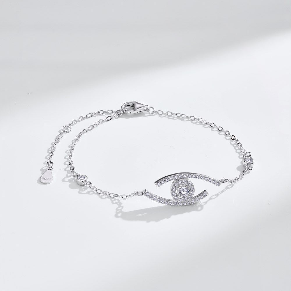 [Lumi]Lucky Eye Pave-Set Diamond Bracelet