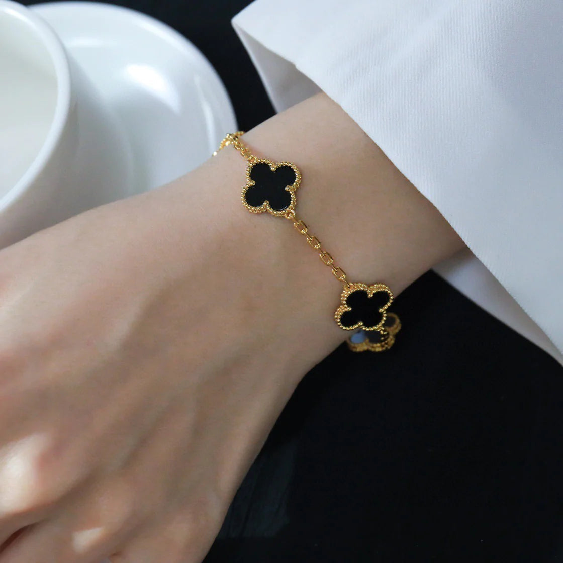 [Lumi Jewellery] CLOVER 5 MOTIF ONYXS BRACELET COLLECTION