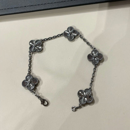 [Lumi Jewellery]CLOVER 5 MOTIF BLACK BRACELET