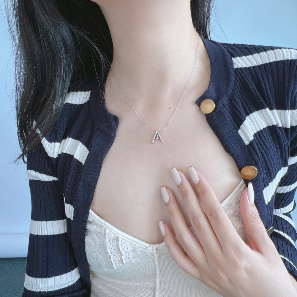 [Lumi Jewellery]Sparkling "A" Shape Necklace