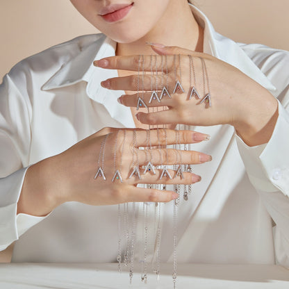 [Lumi Jewellery]Sparkling "A" Shape Necklace