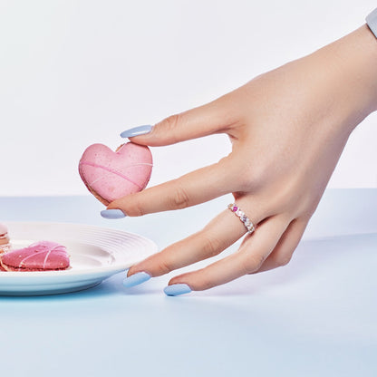 [Lumi Jewellery]Delicate Vibrant Emerald Cut Daily Ring