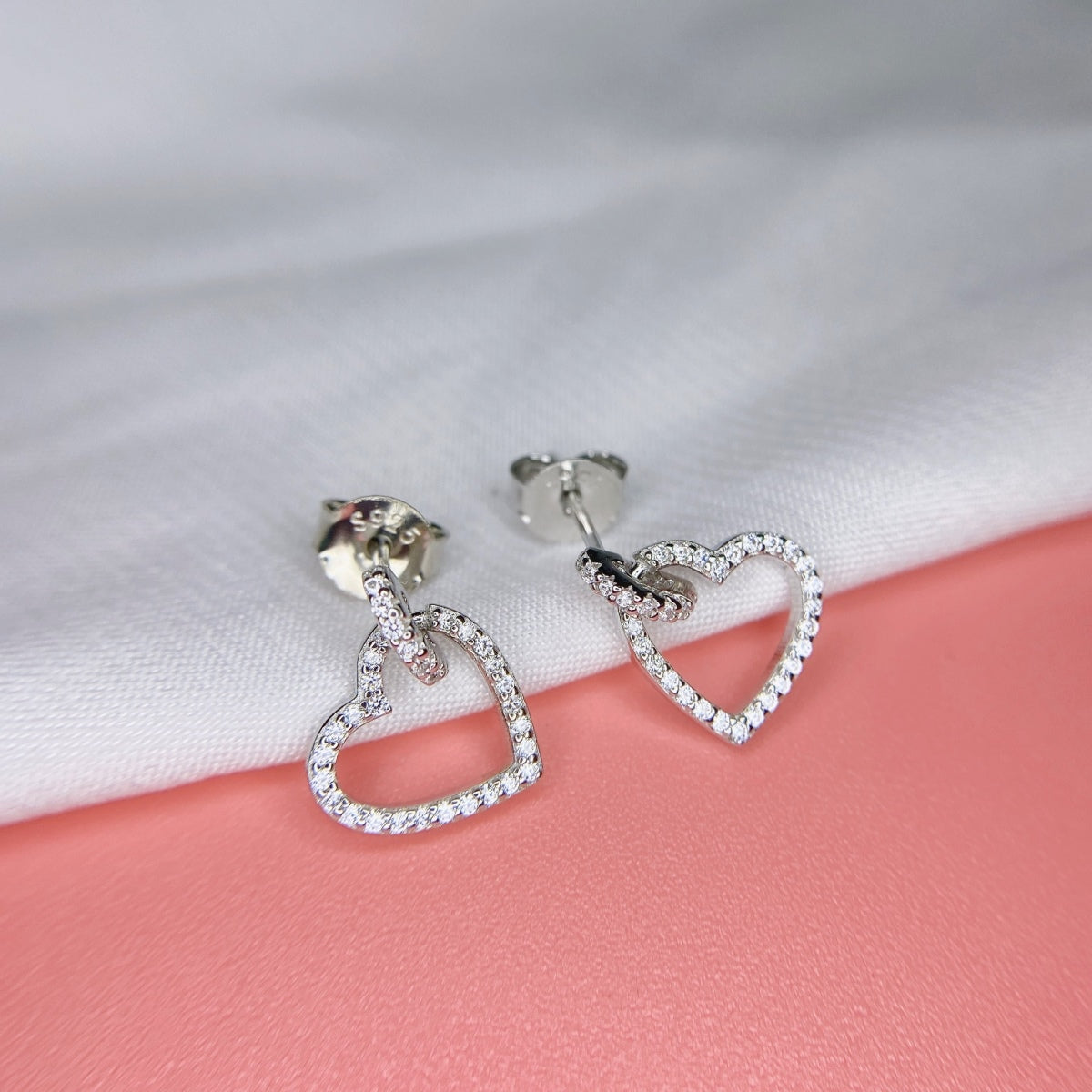 [Lumi Jewellery]Dainty Heart Shape Earrings
