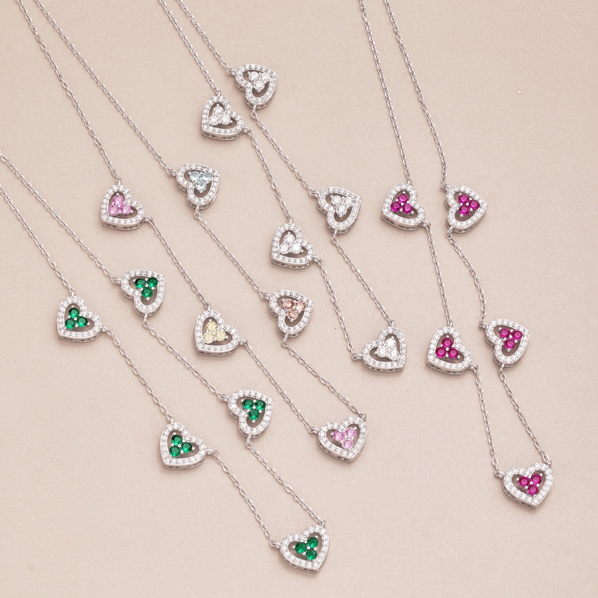 [Lumi Jewellery]Sparkling Five Heart Necklace