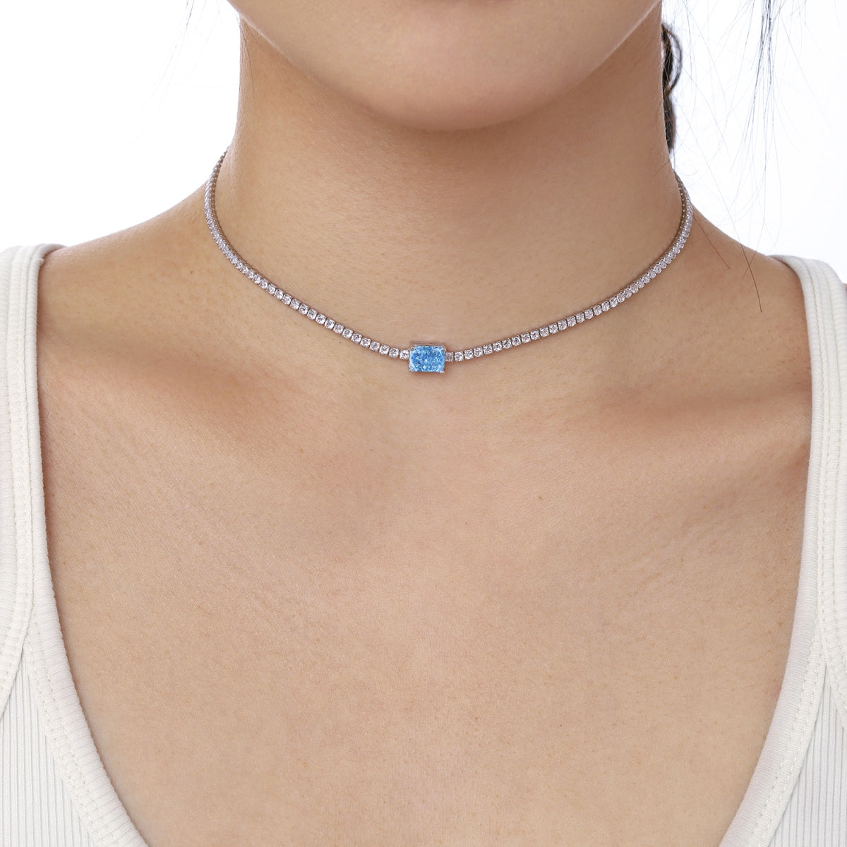 [Lumi Jewellery]2.0 carat Ornate Emerald Cut Necklace