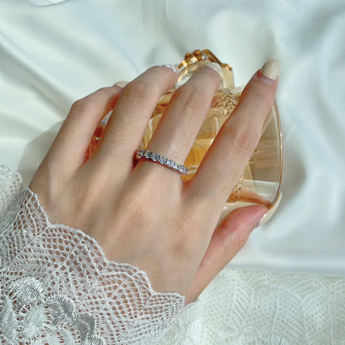 [Lumi Jewellery]Sparkling Round Cut Tennis Ring