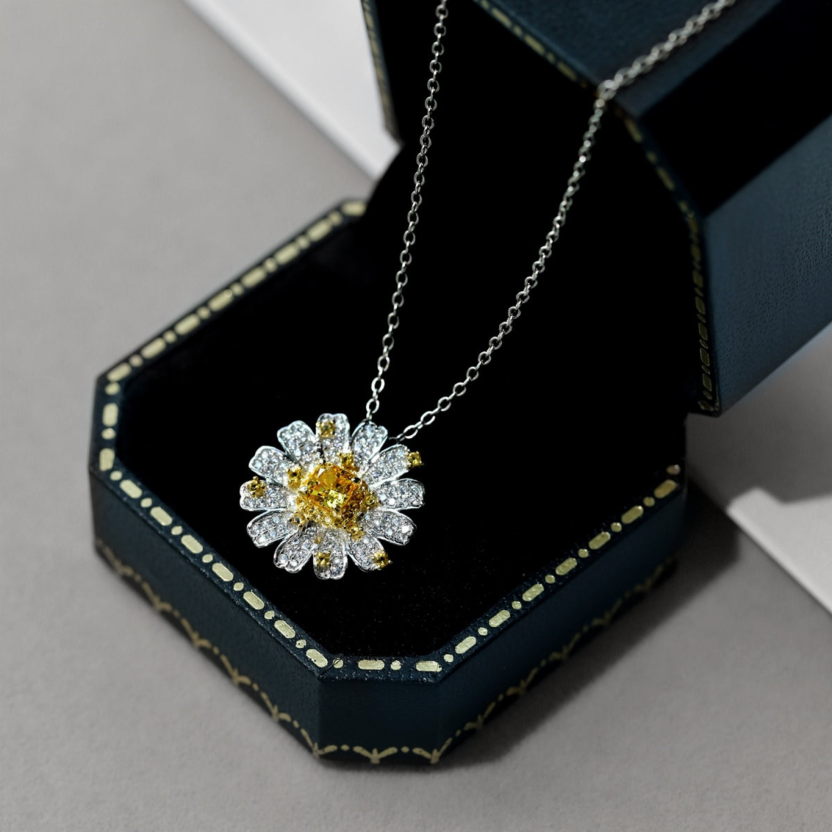 [Lumi Jewellery]Exquisite Daisy Necklace