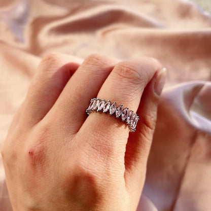 [Lumi Jewellery]Gorgeous Marquise Cut Tennis Ring