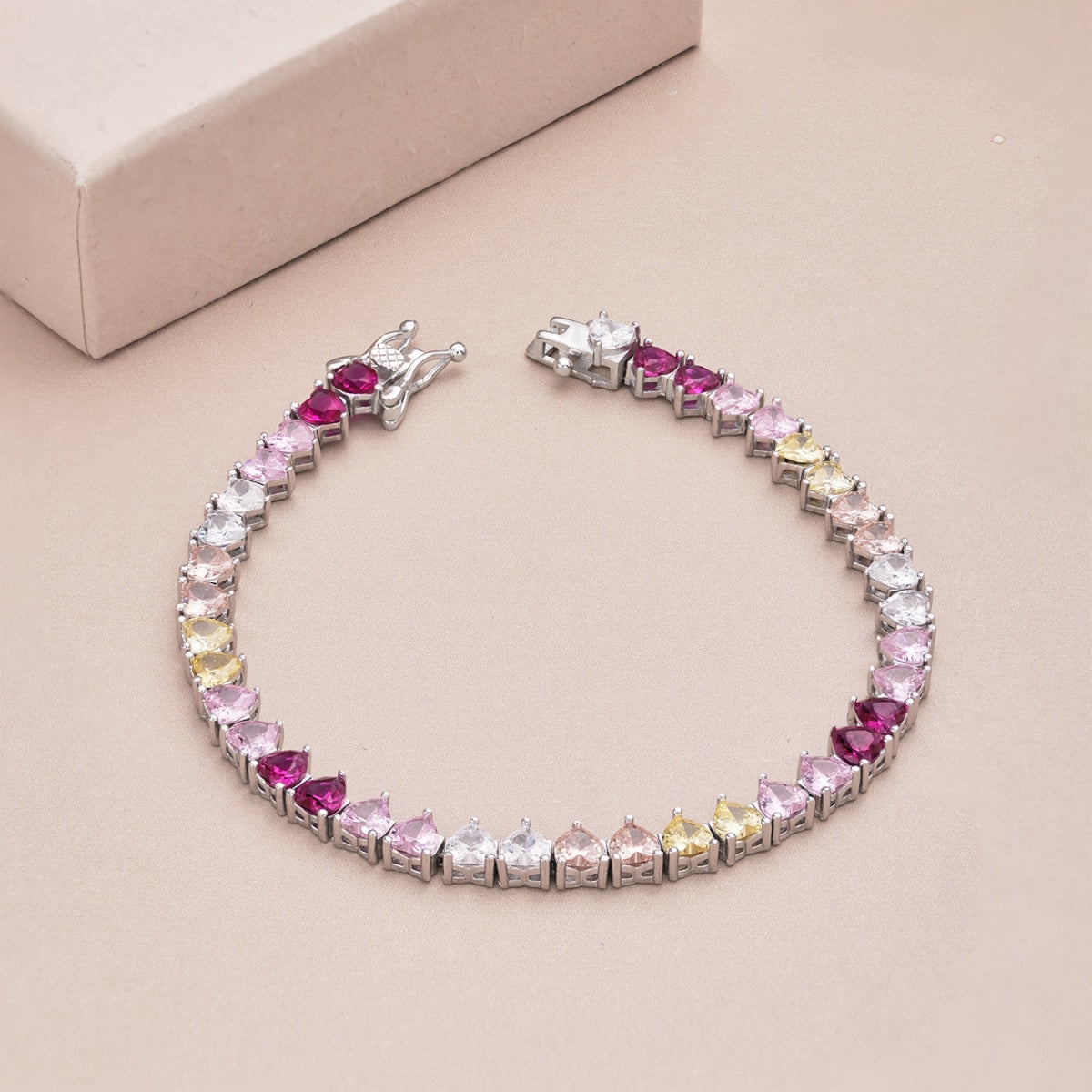 [Lumi Jewellery]Luxurious Colorful Romantic Heart Shape Lover Bracelet