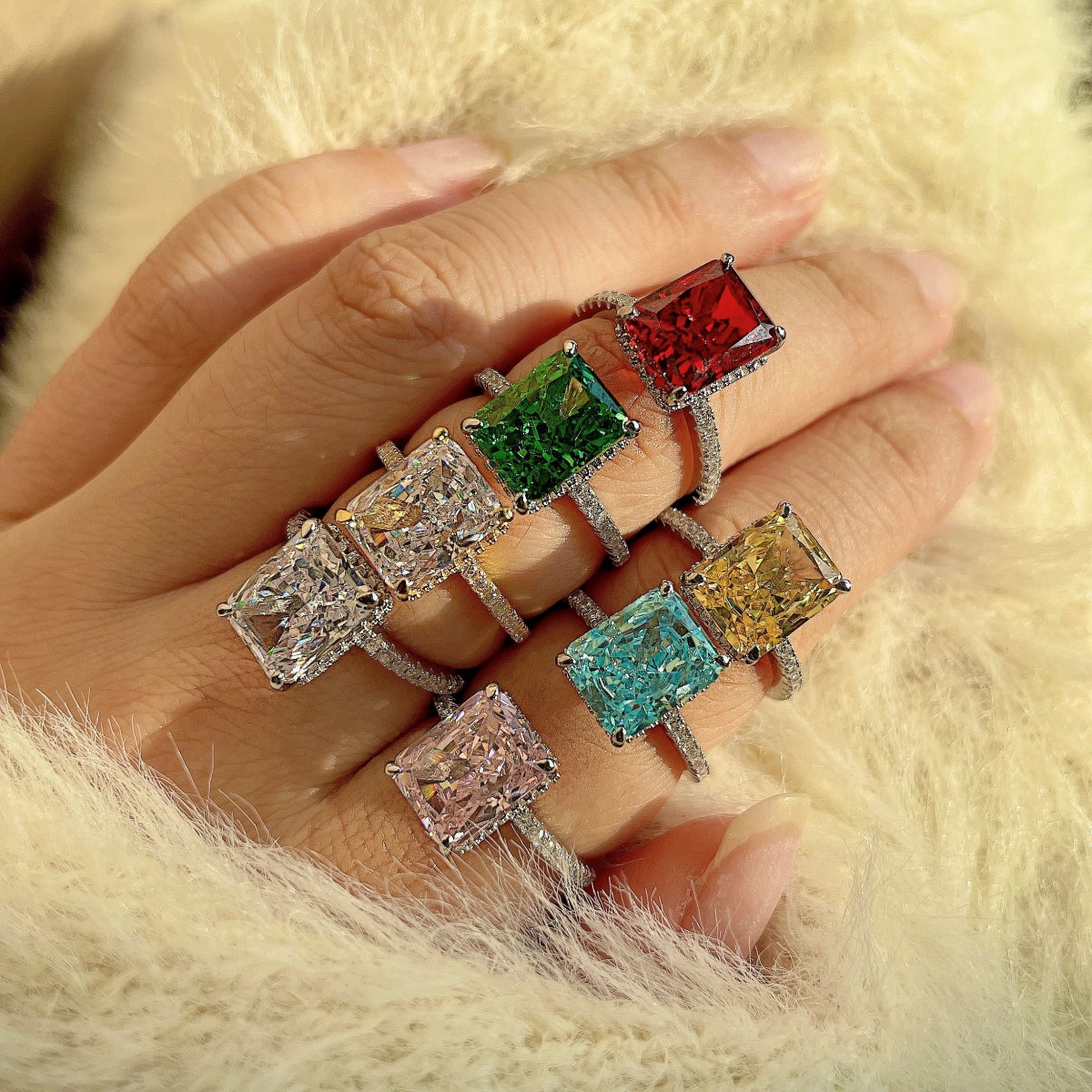 [Lumi Jewellery]4.0 Carat Luxurious Engagement Ring