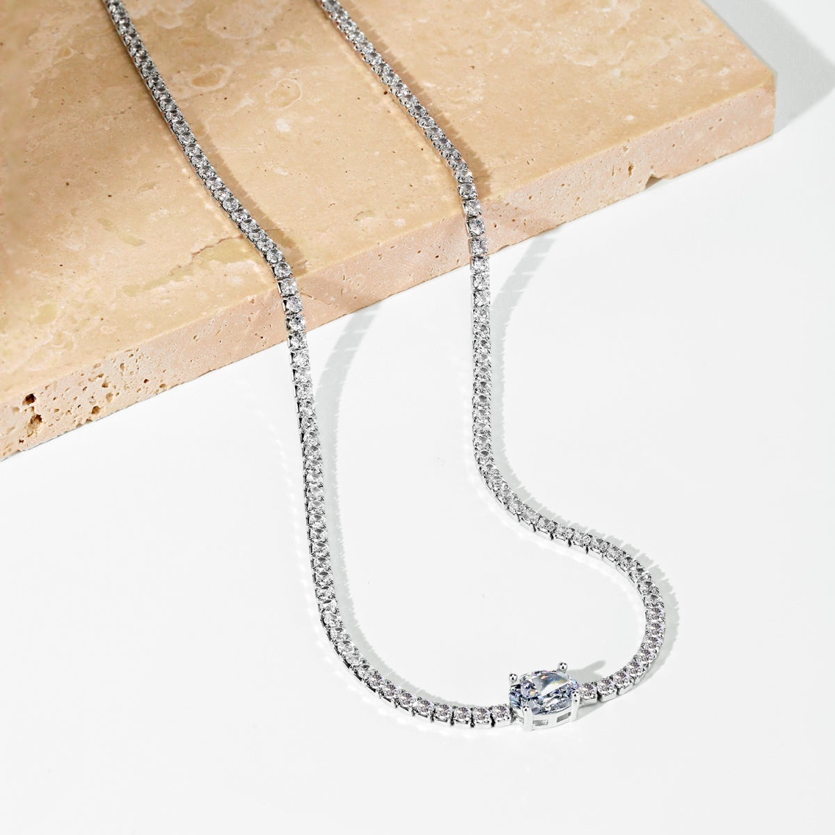[Lumi Jewellery]1.0 Carat Shining Oval Cut Necklace