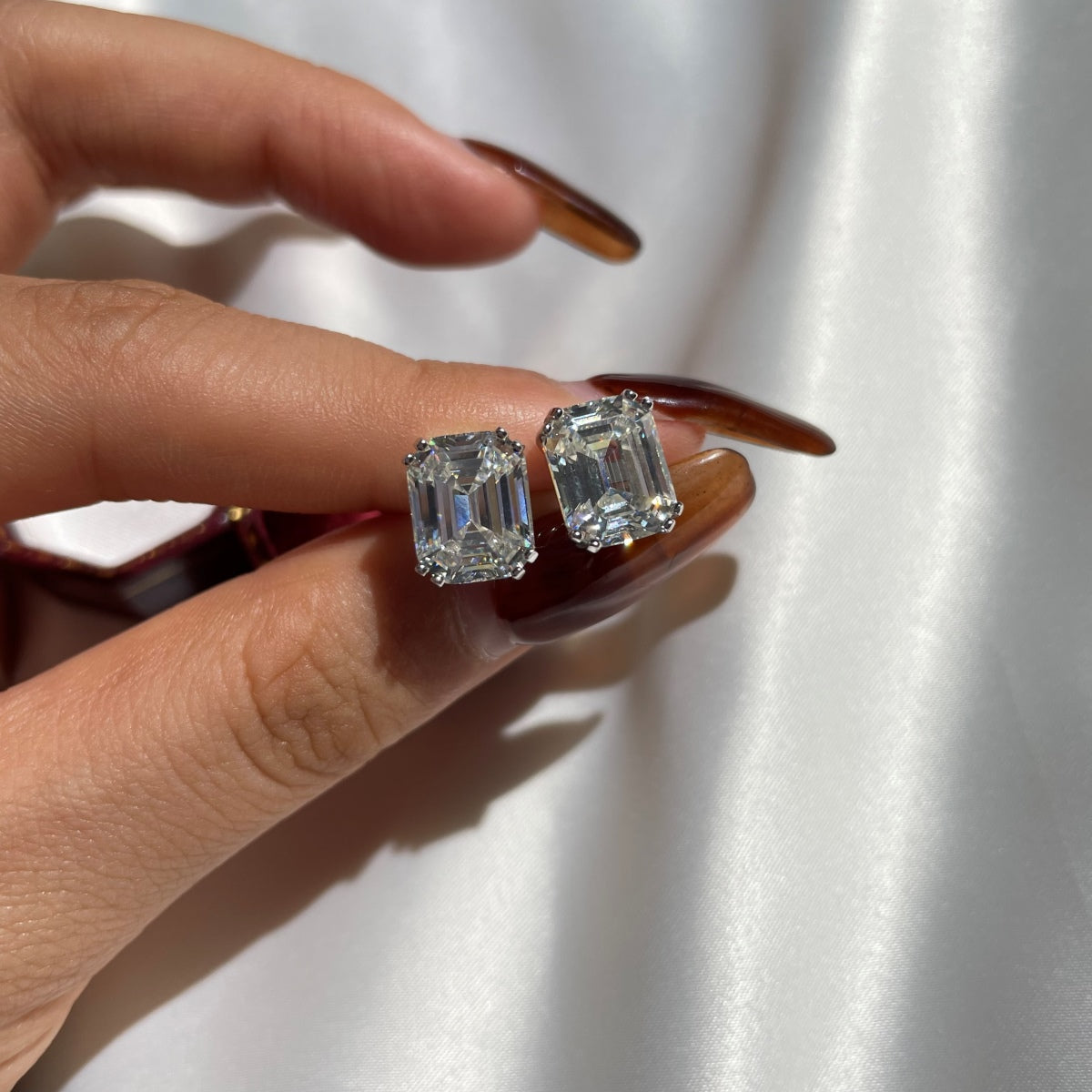 [Lumi Jewellery]Dazzling Square Shape Earrings