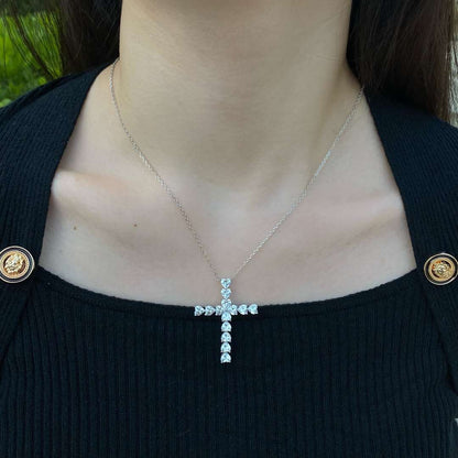 [Lumi Jewellery]Radiant Cross Shape Necklace