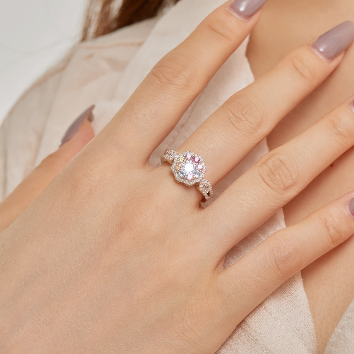 [Lumi Jewellery]Delicate Colorful Round Cut Flower Shape Wedding Ring