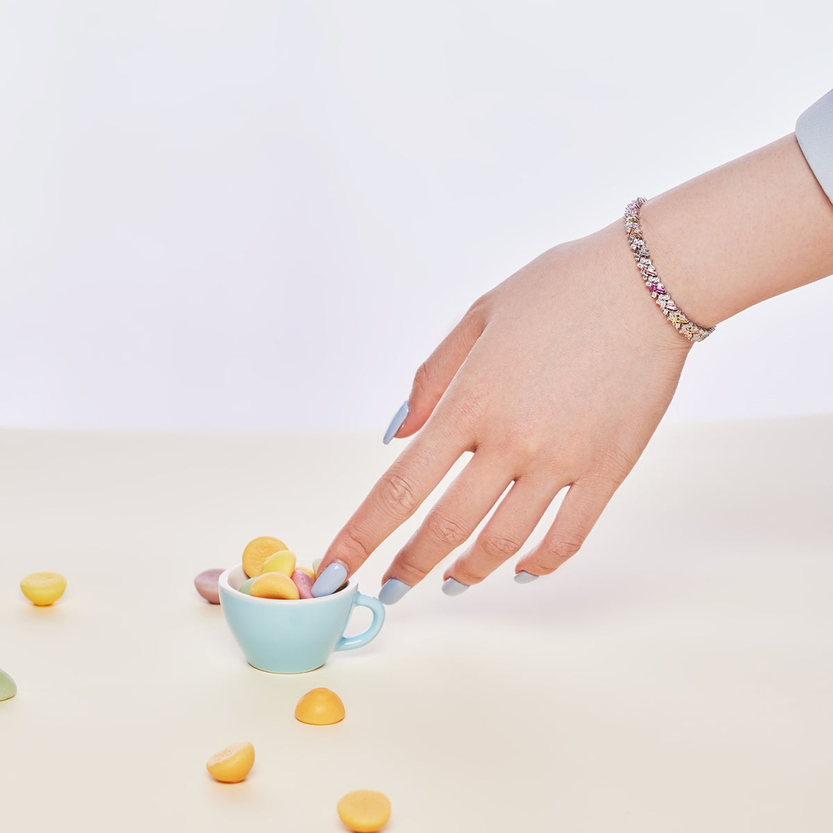 [Lumi Jewellery]Dazzling Unique Multi Shape Daily Bracelet