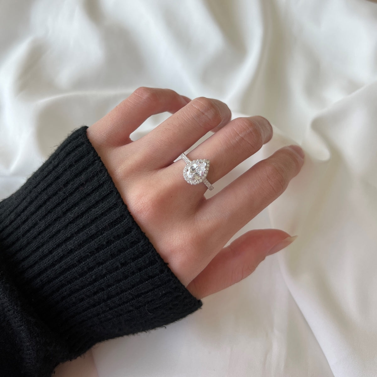 [Lumi Jewellery]1.0 Carat Luxurious Resplendent Water Drop Shape Wedding Ring