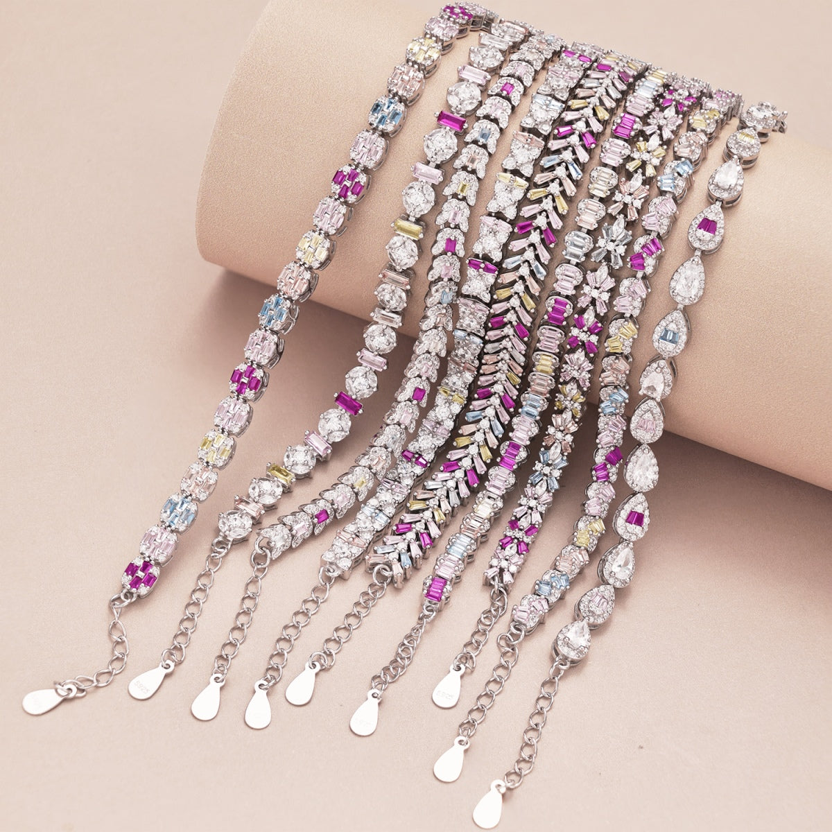 [Lumi Jewellery]Unique Colorful Flower Shape Daily Bracelet