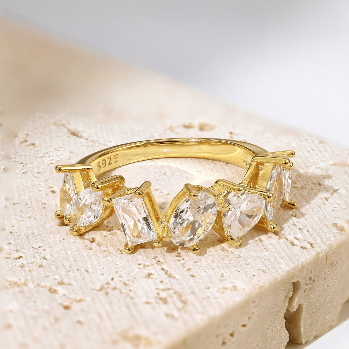[Lumi Jewellery]Delicate Multi Cut Ring