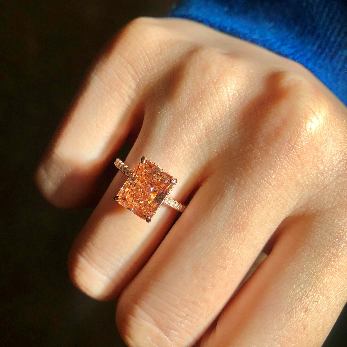 [Lumi Jewellery]4.0 Carat Luxurious Engagement Ring