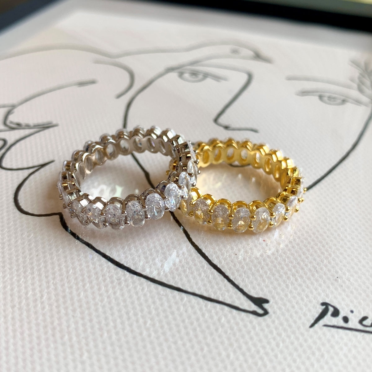 [Lumi Jewellery]Ornate Oval Cut Tennis Ring