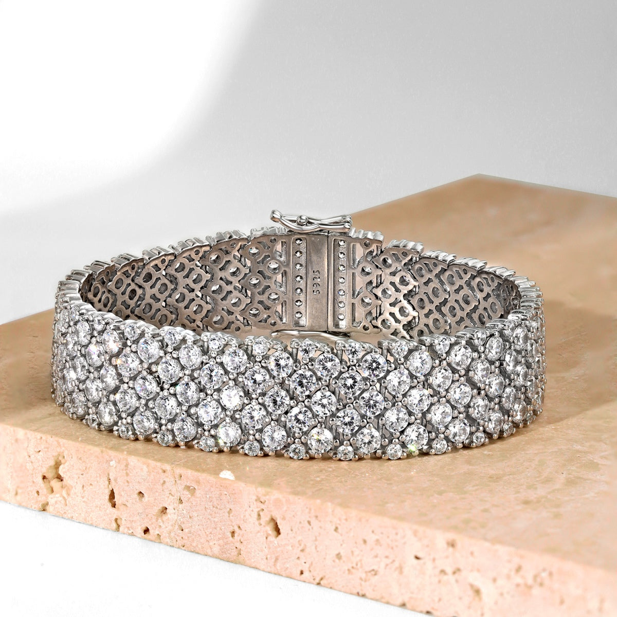 [Lumi Jewellery]Ornate Elegant Round Cut Party Bracelet