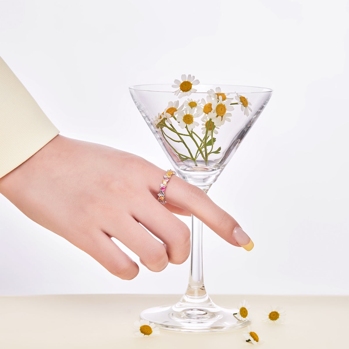 [Lumi Jewellery]Dazzling Polychromatic Multi cut Daily Ring