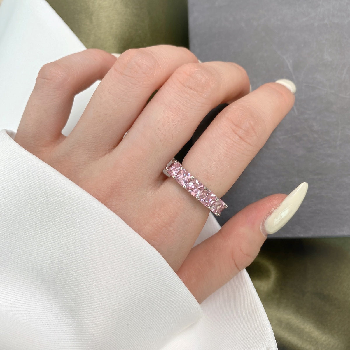 [Lumi Jewellery]Elegant Princess Cut Tennis Ring