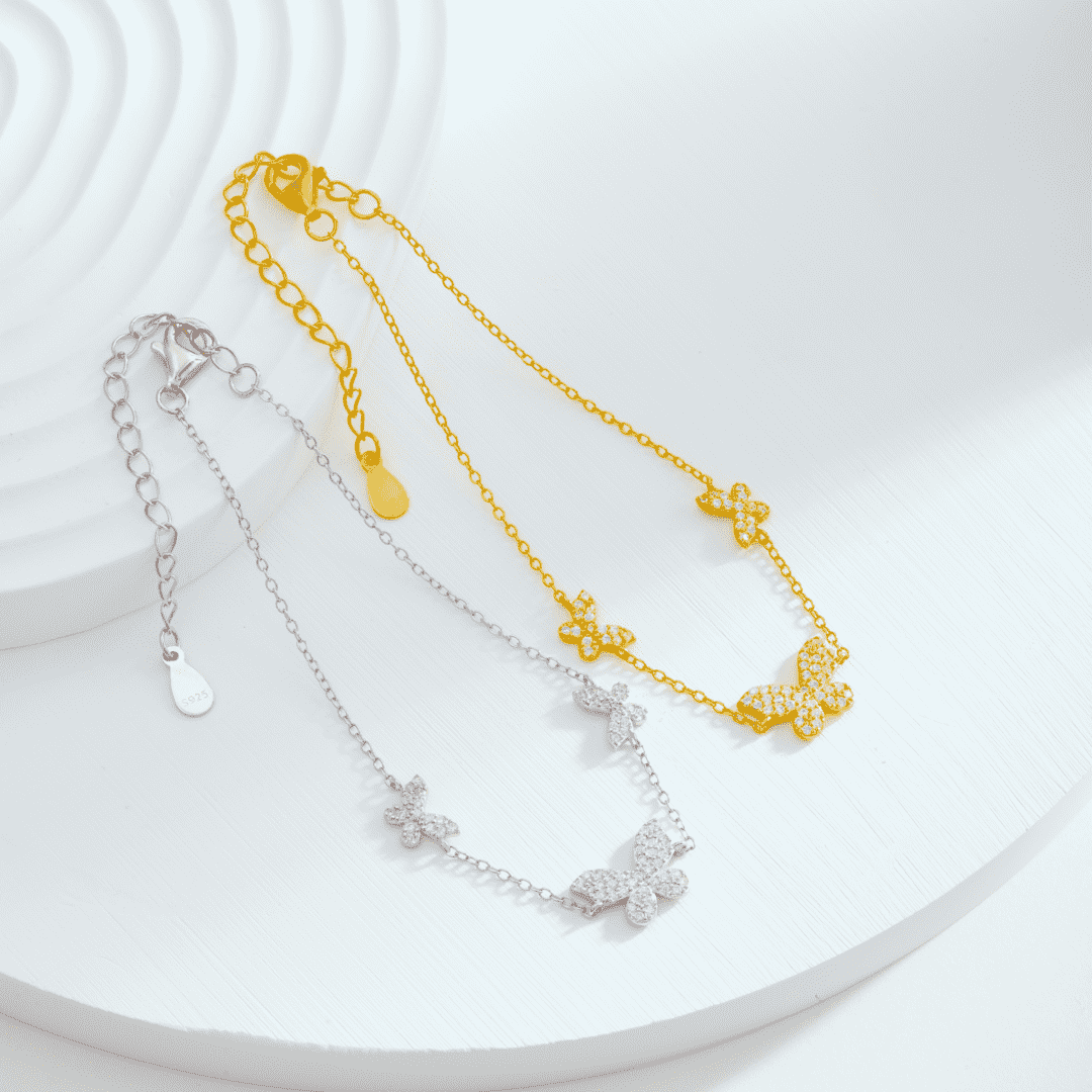 [Lumi Jewellery]Delicate Butterfly Pendant Bracelet