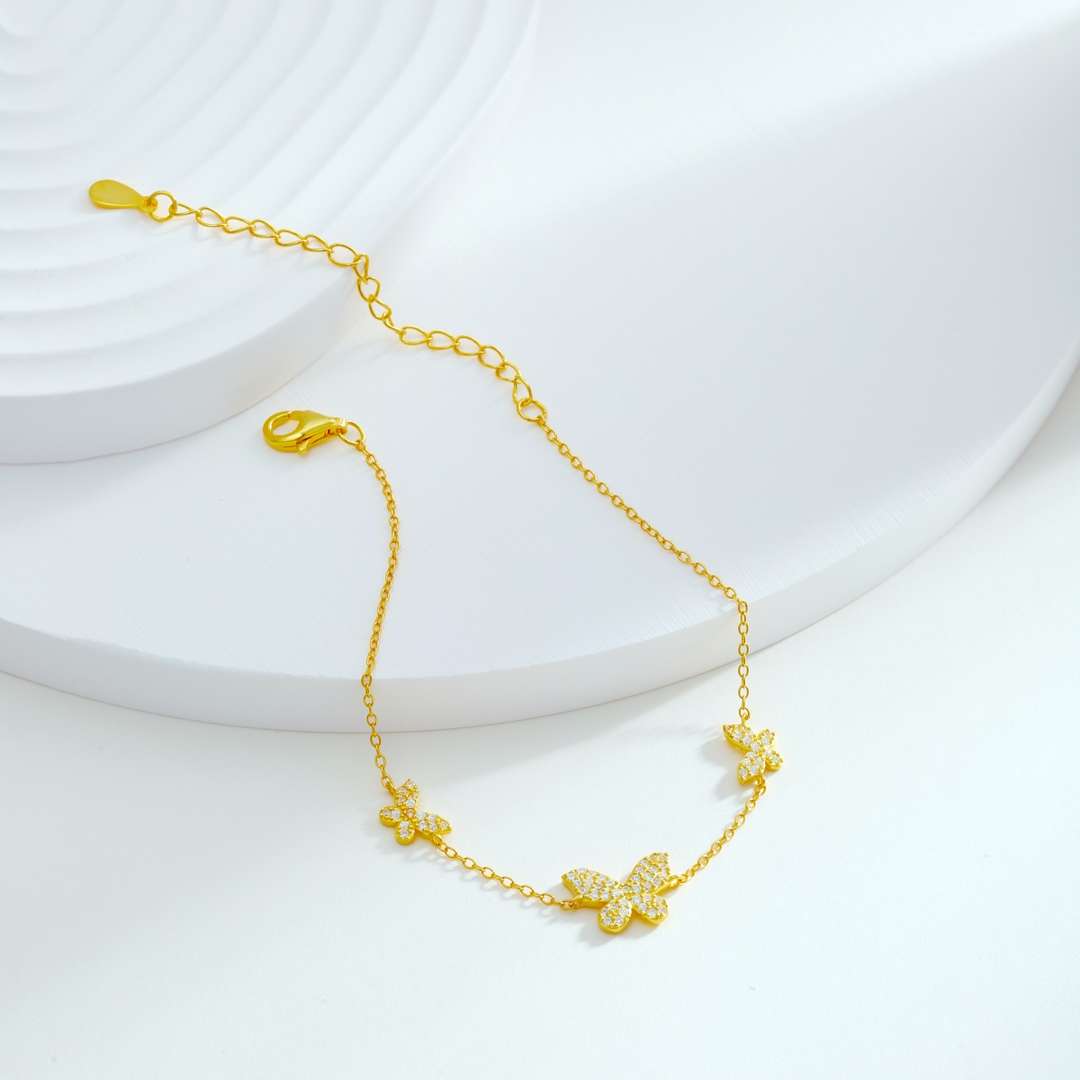 [Lumi Jewellery]Delicate Butterfly Pendant Bracelet