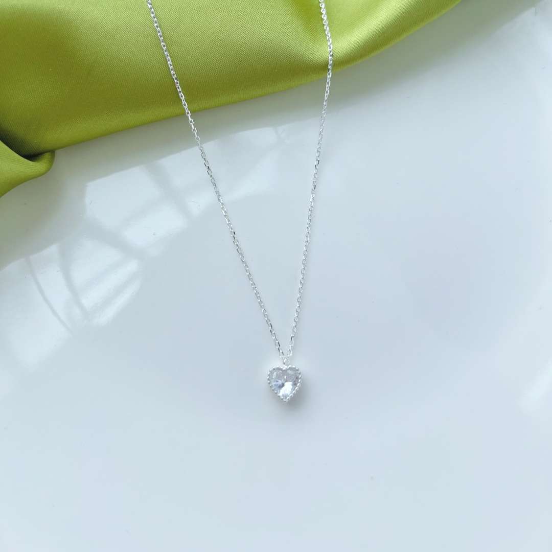 [Lumi Jewellery]Ornate Heart Shape Necklace