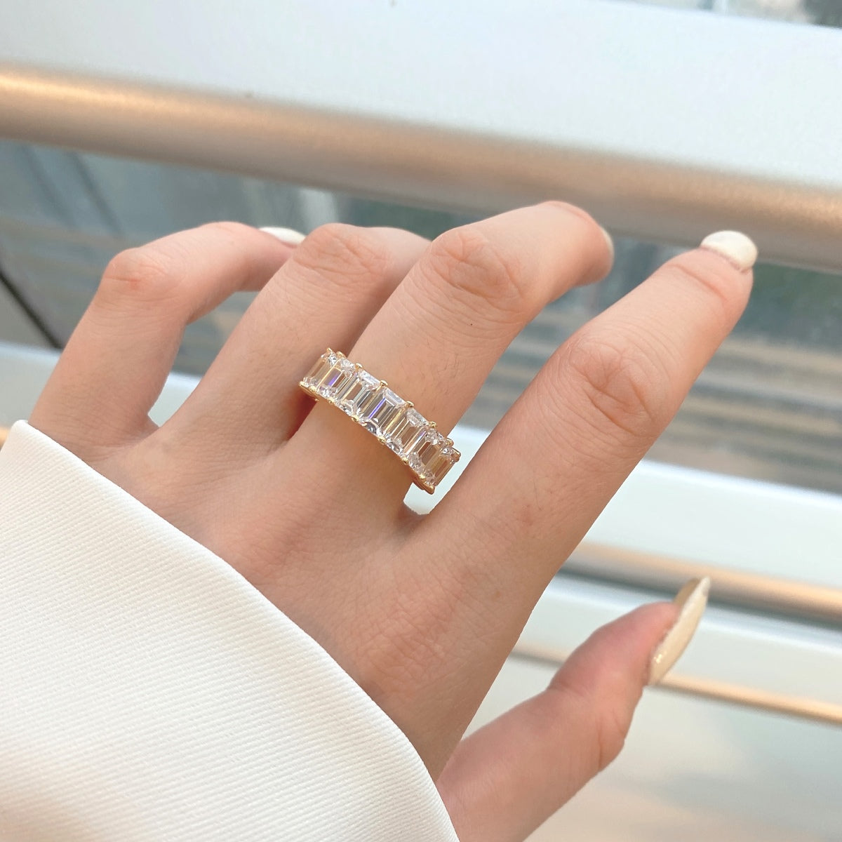 [Lumi Jewellery]0.75 Carat Elegant Emerald Cut Tennis Ring