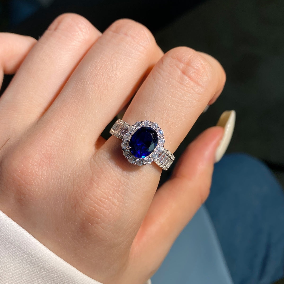 [Lumi Jewellery]1.5 Carat Dazzling Charming Oval Cut Banquet Ring