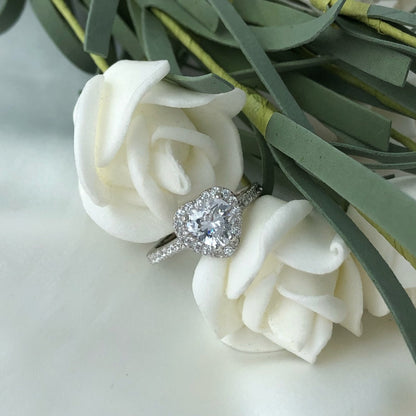 [Lumi Jewellery]Eternity Splashy Romantic Heart Shape Lover Ring