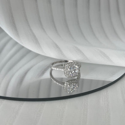 [Lumi Jewellery]Dazzling Resplendent Round Cut Wedding Ring