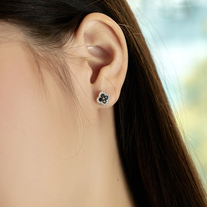 [Lumi Jewellery]Four-Leaf Clover Flower Shaped Earrings