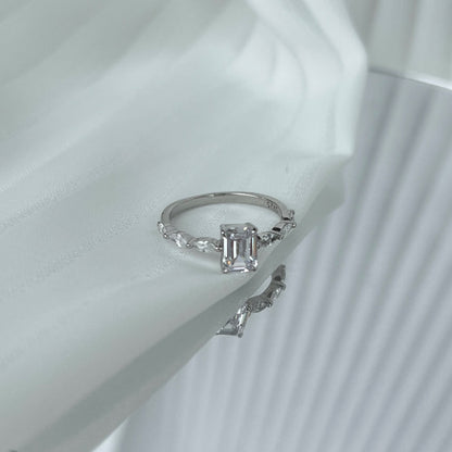 [Lumi Jewellery]1.0 Carat Dainty Resplendent Radiant Cut Daily Ring