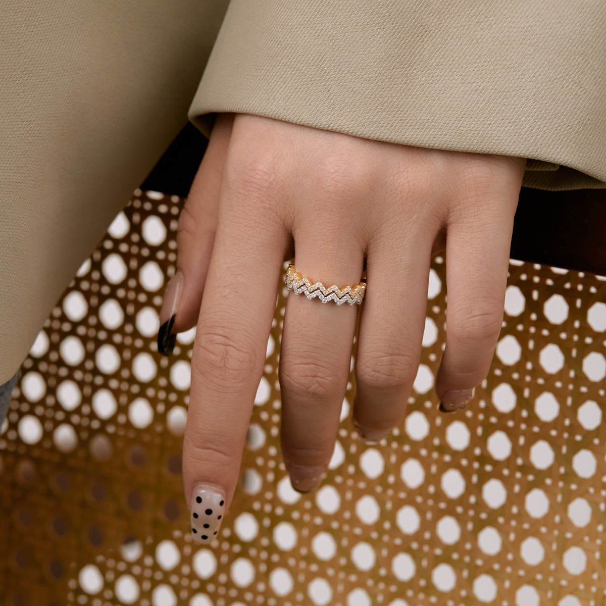 [Lumi Jewellery]Delicate Enchanting Wave Shape Daily Ring