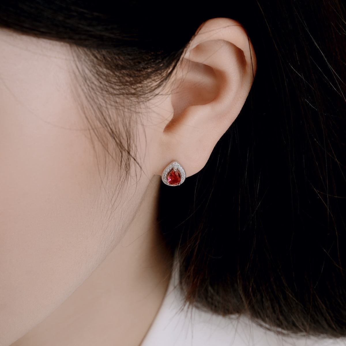[Lumi Jewellery]Luxurious Water Drop Shape Earrings