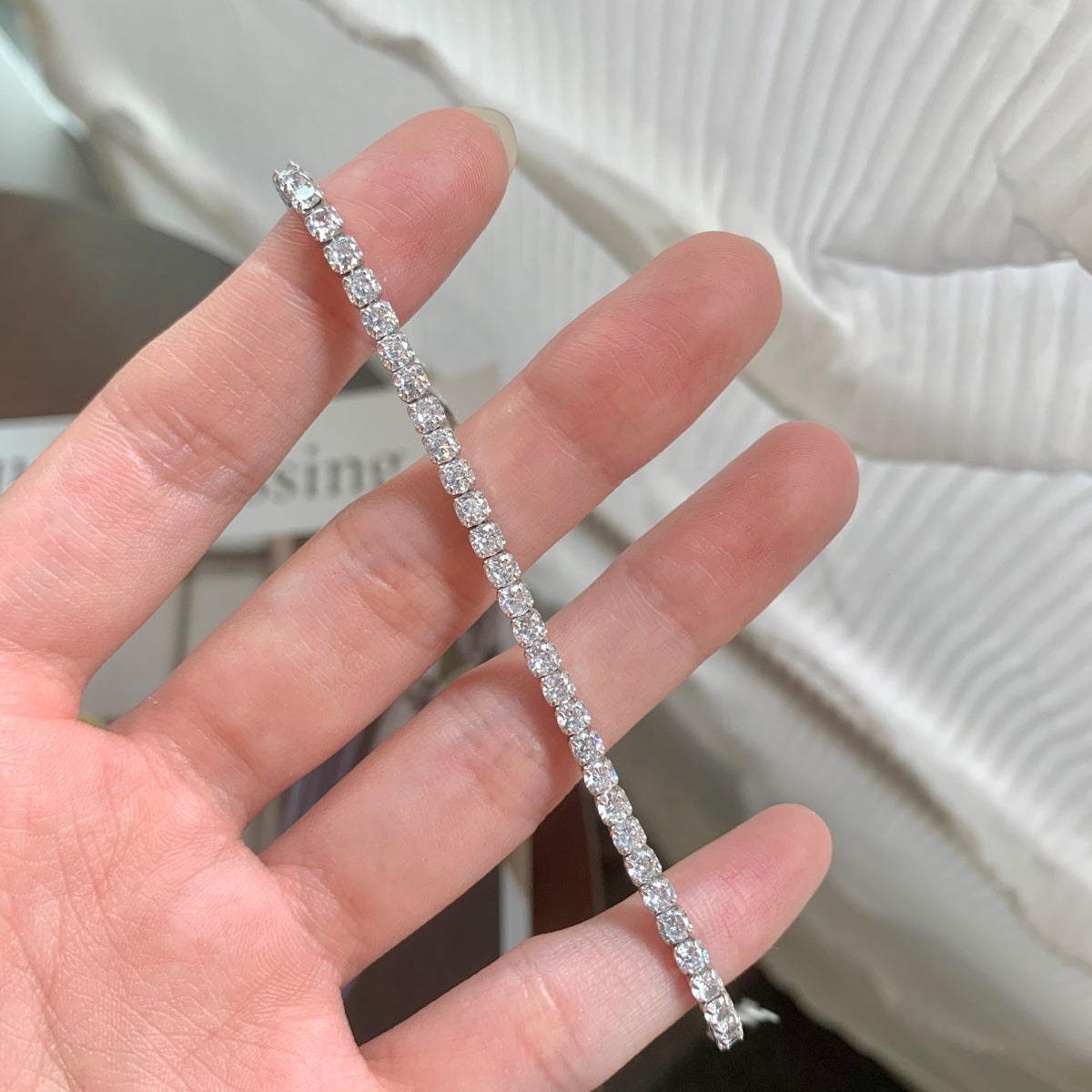 [Lumi Jewellery]Sparkling Round Cut Daily Bracelet