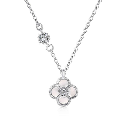 [Lumi Jewellery]Delicate Flower Shape Necklace