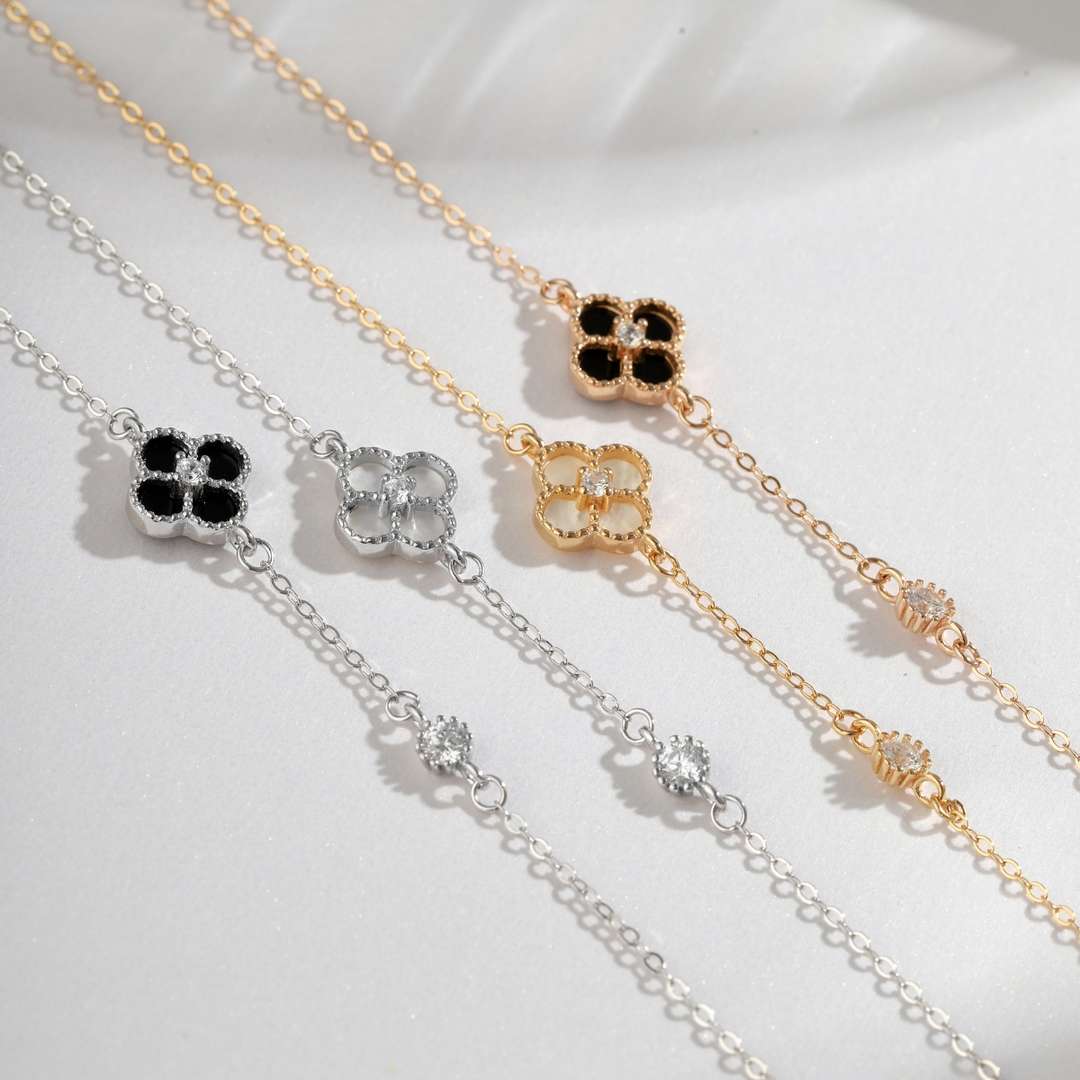 [Lumi Jewellery]Delicate Four Leaf Clover Bracelet