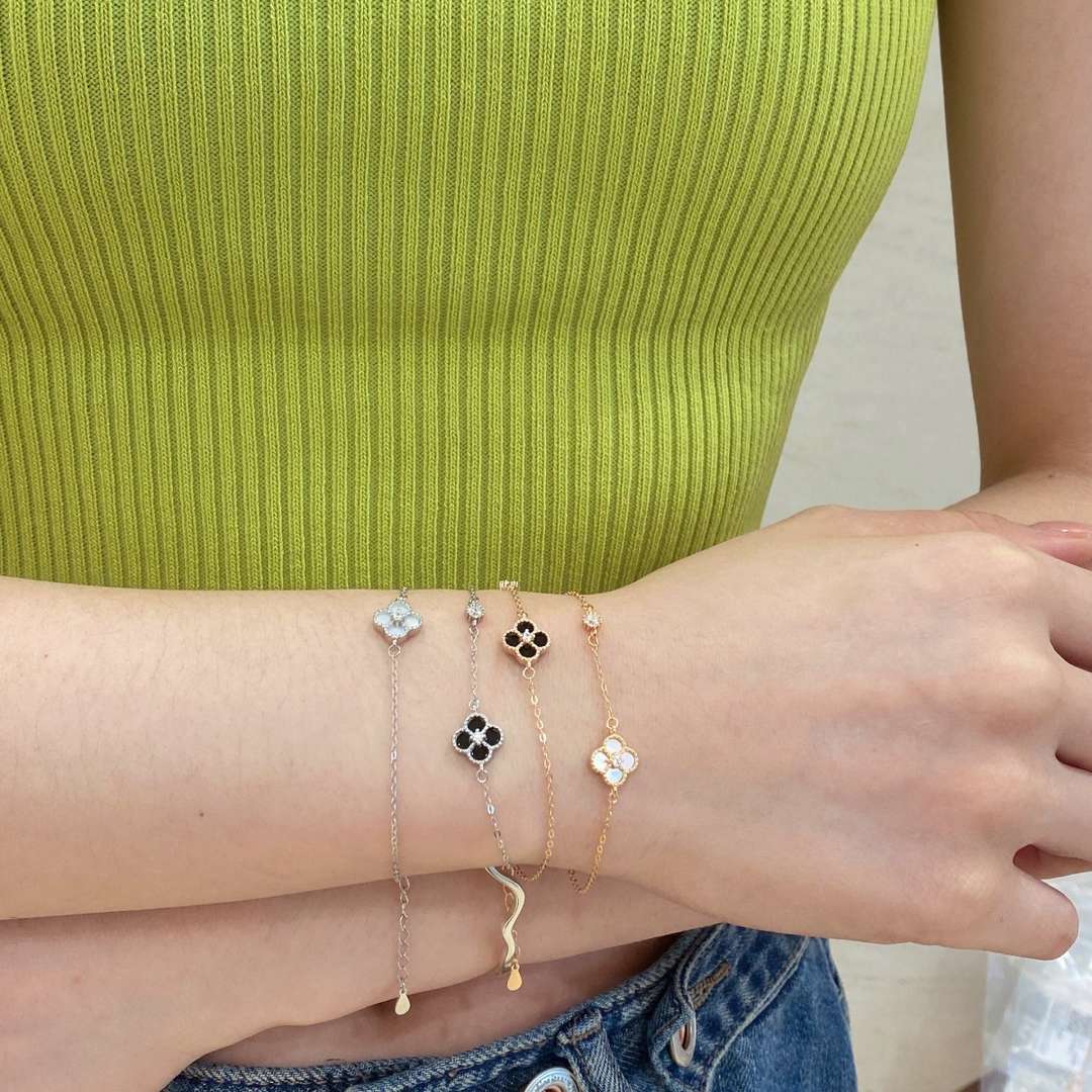 [Lumi Jewellery]Delicate Four Leaf Clover Bracelet