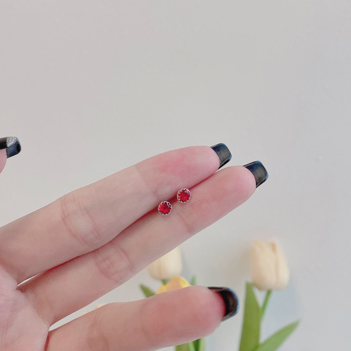 [Lumi Jewellery]Sparkling Colorful Round Shape Earrings