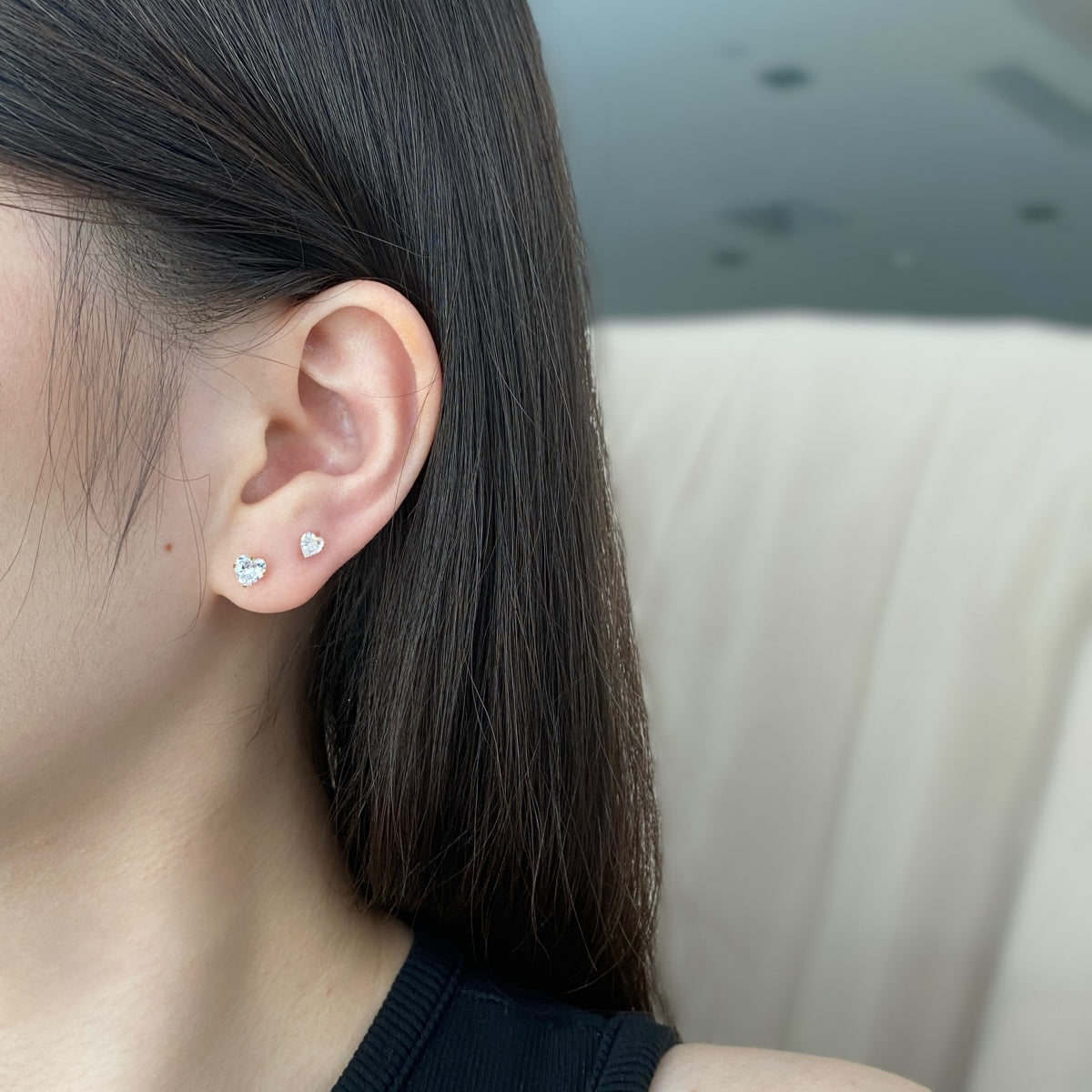 [Lumi Jewellery]Sparkling Heart Shaped Simple Earrings