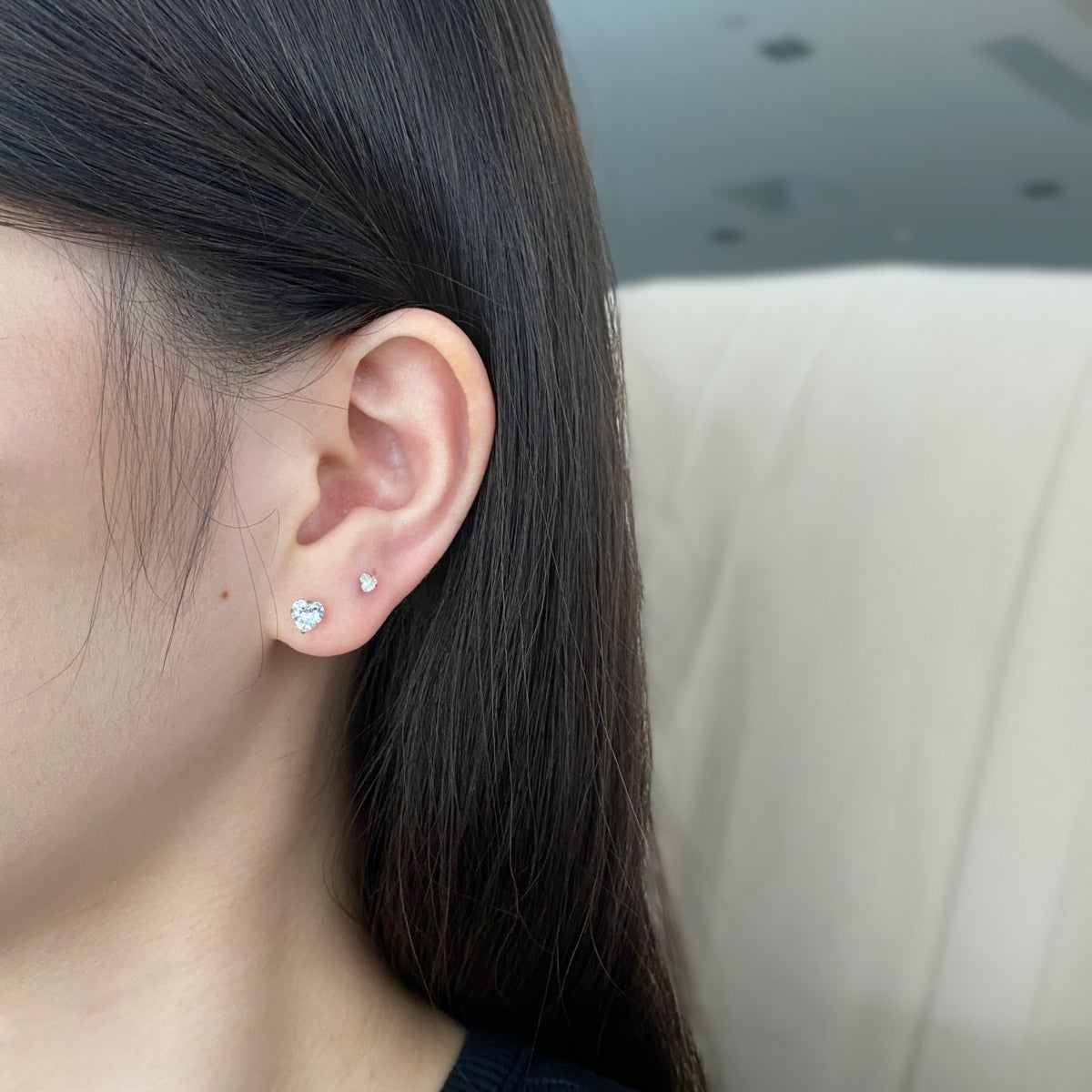 [Lumi Jewellery]Sparkling Heart Shaped Simple Earrings