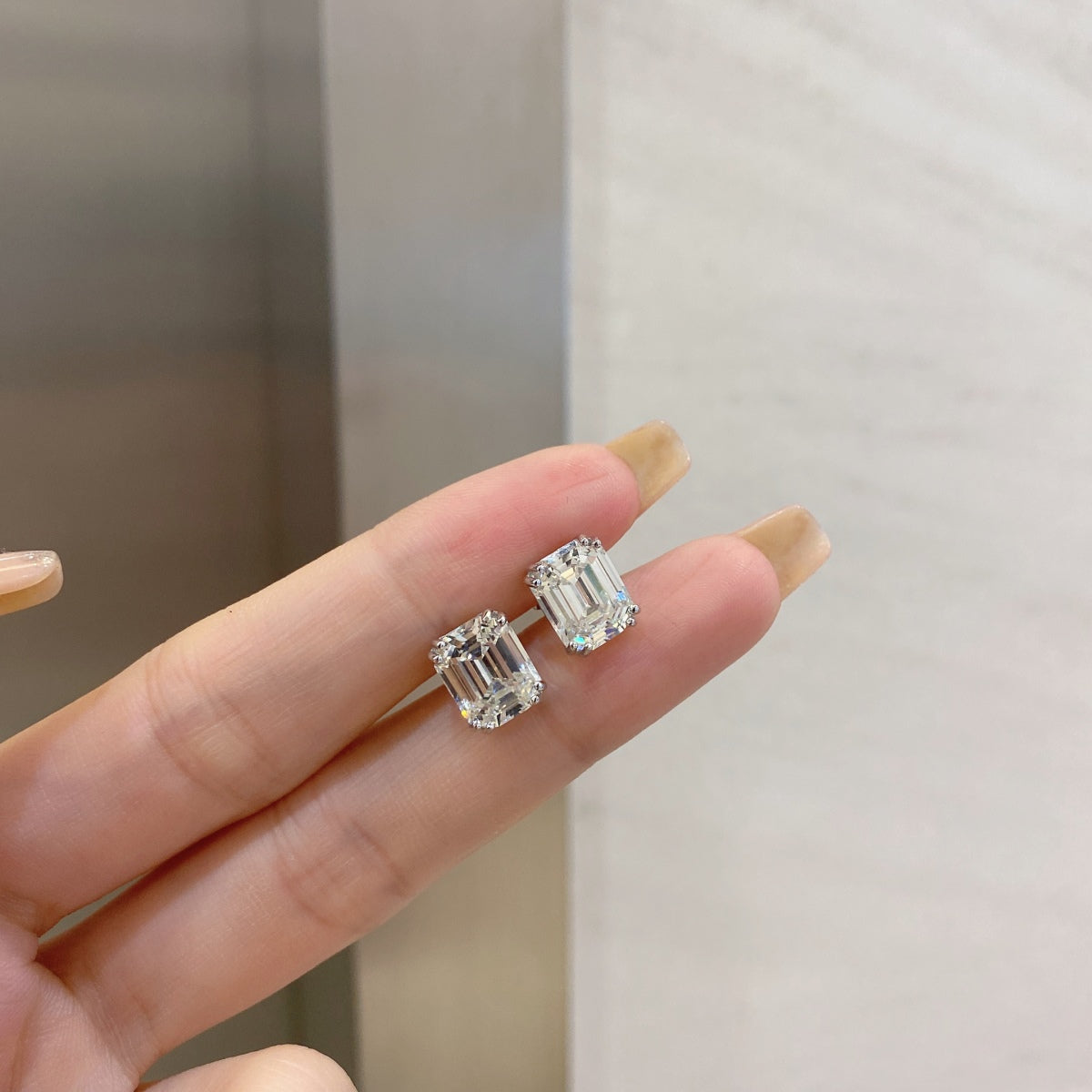 [Lumi Jewellery]Dazzling Square Shape Earrings