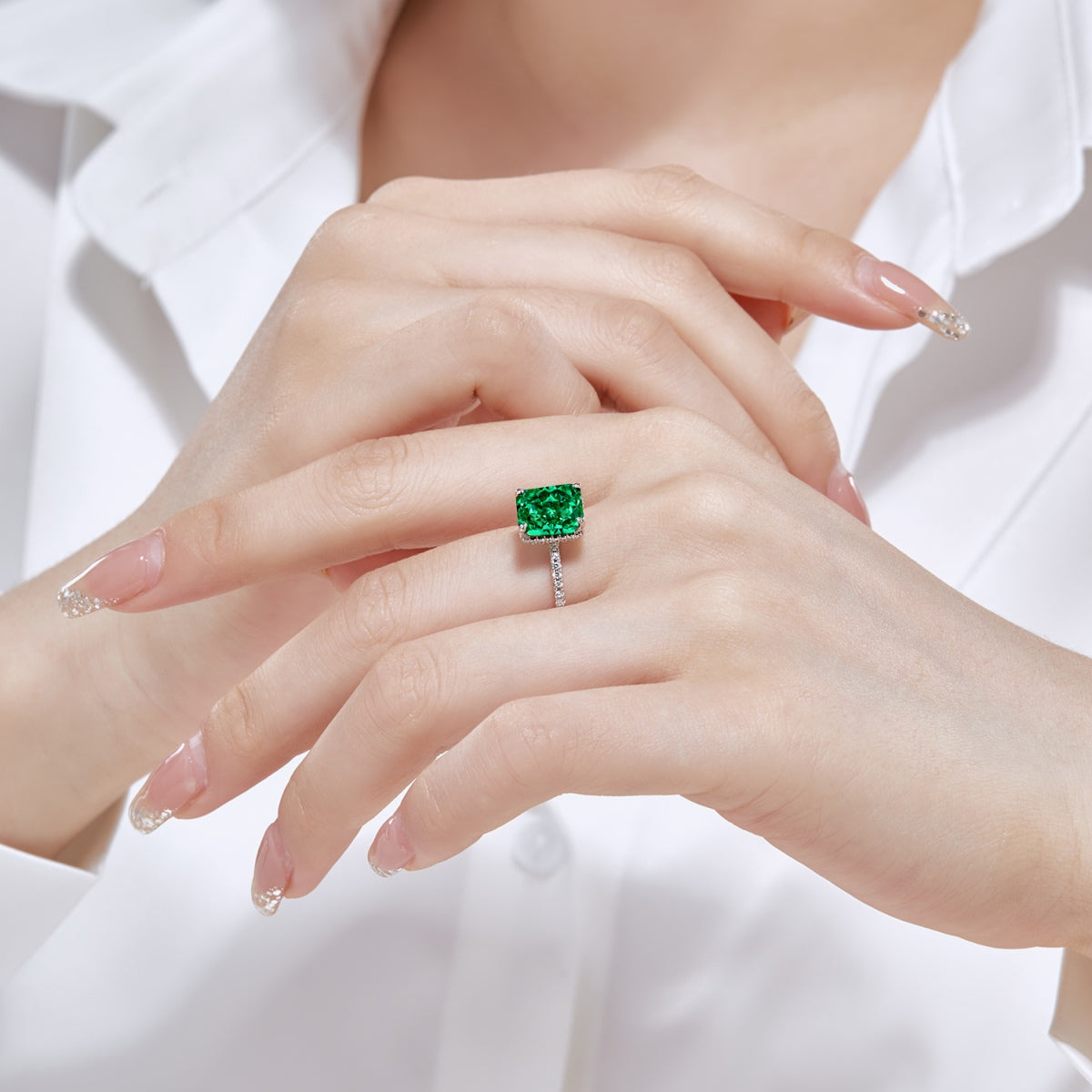 [Lumi Jewellery]4.0 Carat Luxurious Engagement Ring