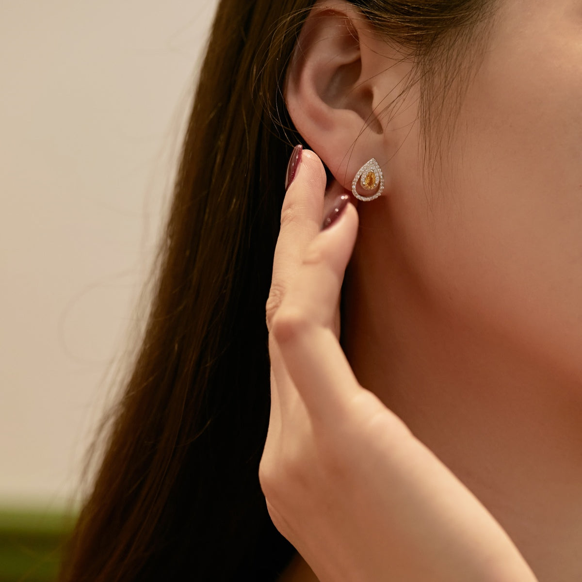 [Lumi Jewellery]Sparkling Delicate Water Drop Shape Daily Earrings