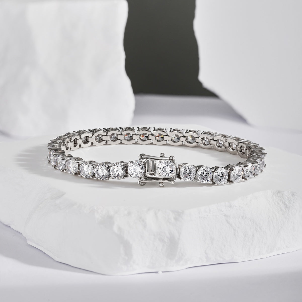 [Lumi Jewellery]Ornate Sparkling Round Cut Wedding Bracelet
