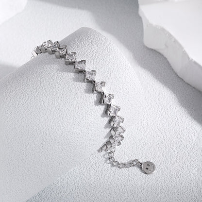 [Lumi Jewellery]0.5 Carat Ornate Princess Cut Daily Bracelet